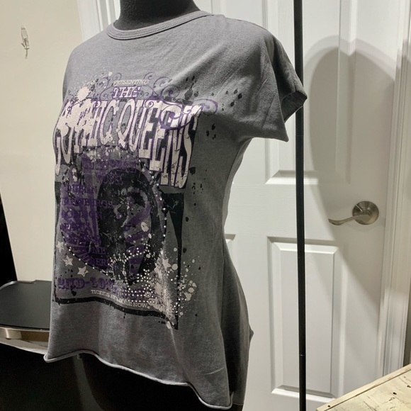 Xhilaration Gray and Purple Graphic Tee - Picture 2 of 5